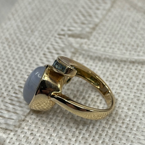 Vintage Estate Ring 925 Gold Tone with Blue Chalcedony and Accent Stones - Picture 4 of 15